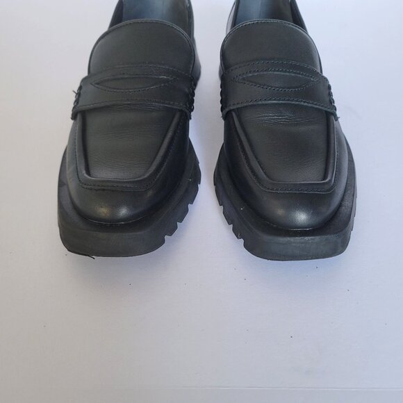 Dolce Vita Elias Chunky Lug Sole Square Toe Slip-On Loafer in Black. Size 9 - Picture 3 of 8